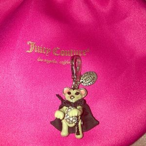 SOLD SOLD SOLDJUICY HTF LTD ED. 2011 VAMPIRE MOUSE